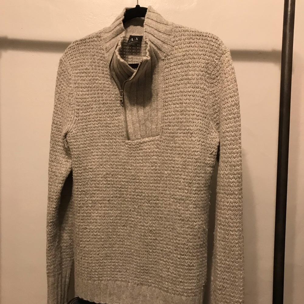 Men’s quarter zip sweater